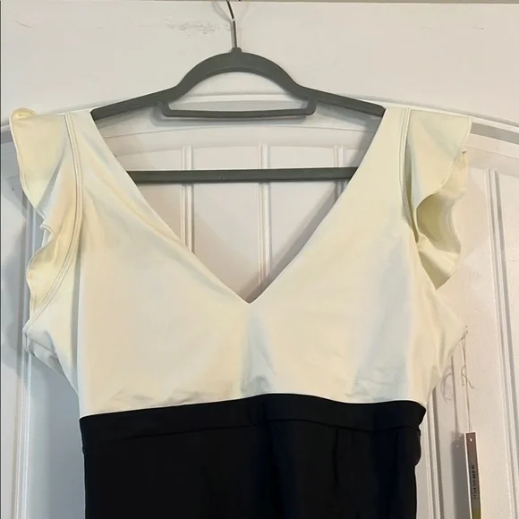 NWT Summersalt Swimsuit Size 14 - Picture 2 of 6